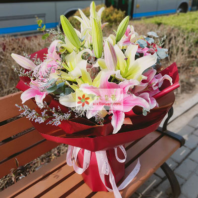 淄博8支多头百合，万事如意喜上加喜